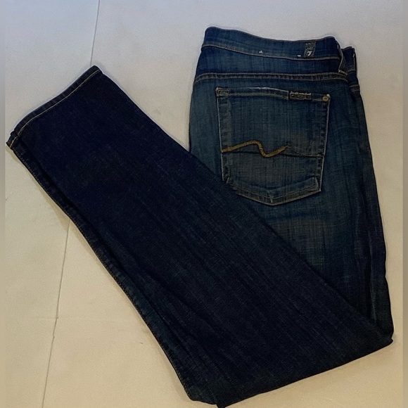 7 for all mankind skinny boyfriend jeans, size 28. - Picture 8 of 8